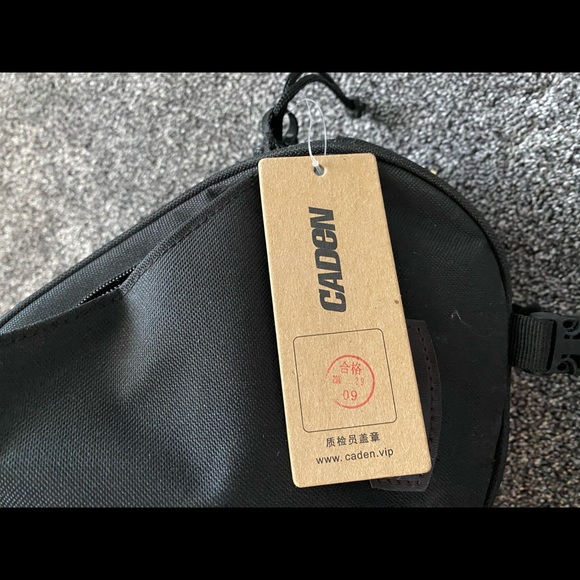 Camera case - Picture 2 of 8